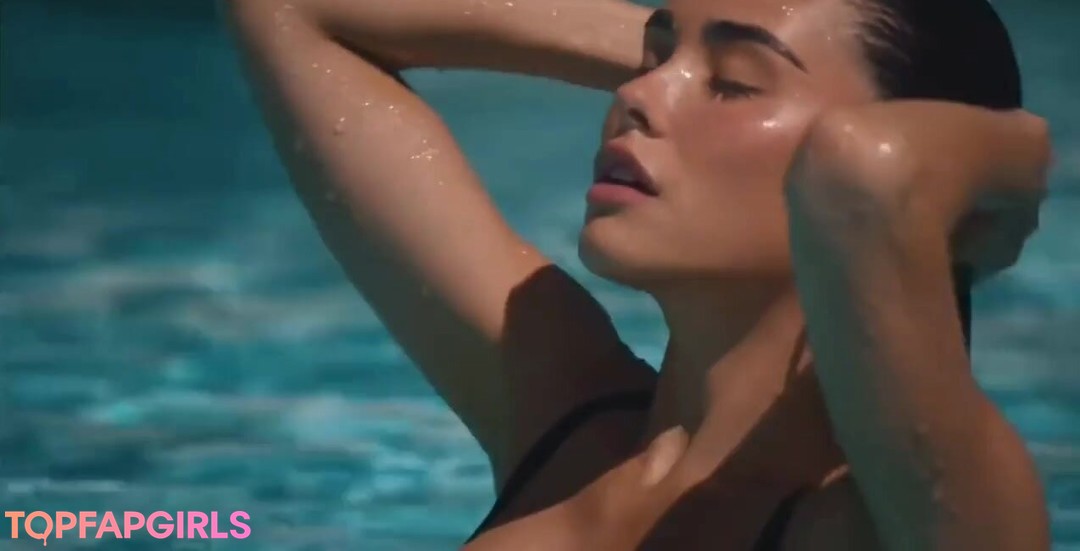 Foto di nudo di fuga di OnlyFans di Madison Beer #1310