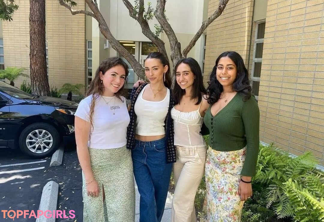 Foto di nudo di fuga di OnlyFans di Madison Beer #1367