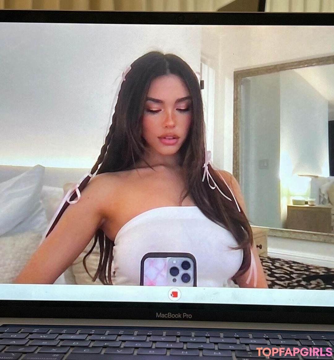 Foto di nudo di fuga di OnlyFans di Madison Beer #1618
