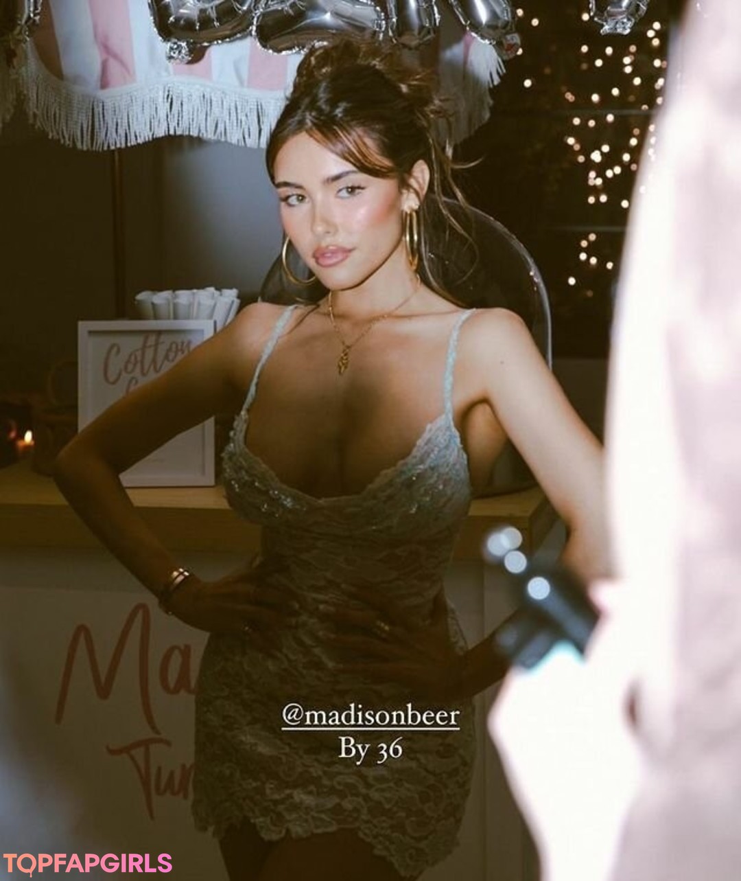 Foto di nudo di fuga di OnlyFans di Madison Beer #1680