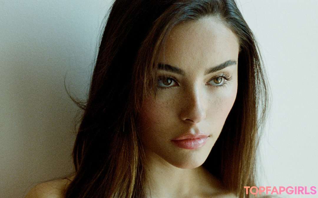 Foto di nudo di fuga di OnlyFans di Madison Beer #1868
