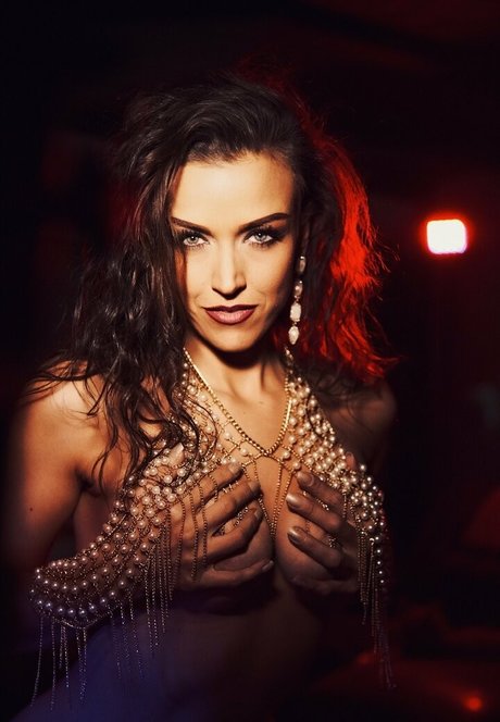Gina Carla
