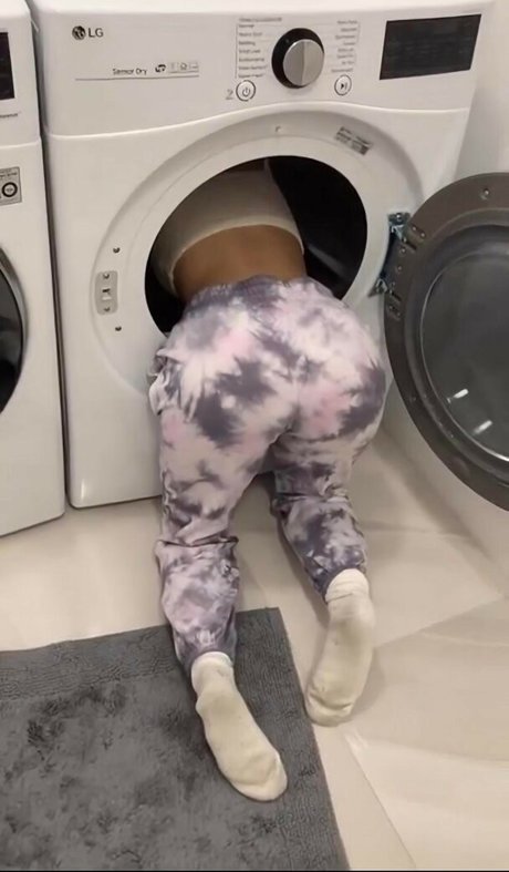 Sssniperwolf