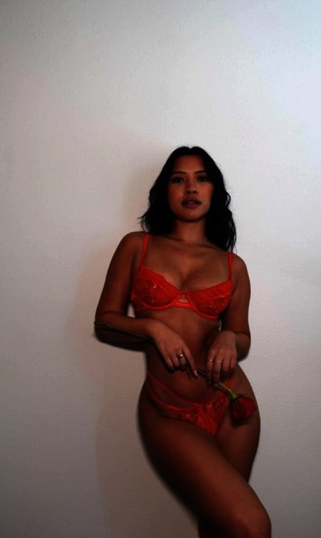 Julia Kelly