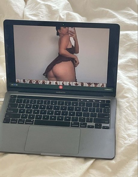 Julia Kelly