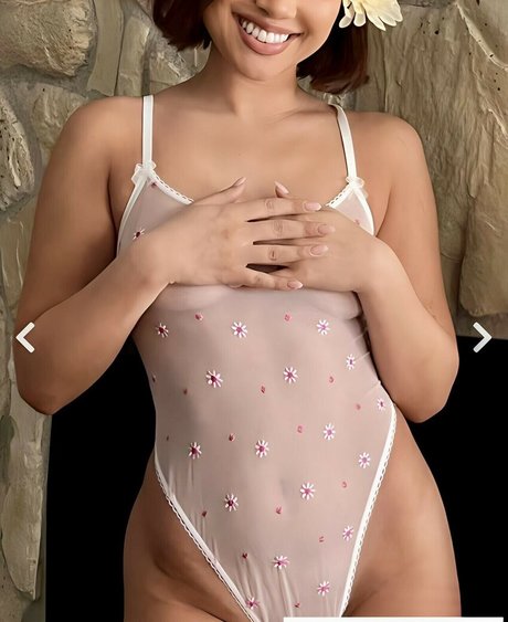 Julia Kelly
