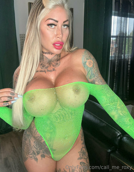 Foto di nudo di fuga di OnlyFans di Callme Roxy