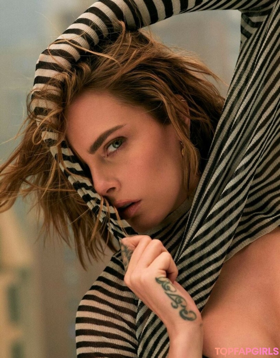 Foto di nudo di fuga di OnlyFans di Cara Delevingne #1070