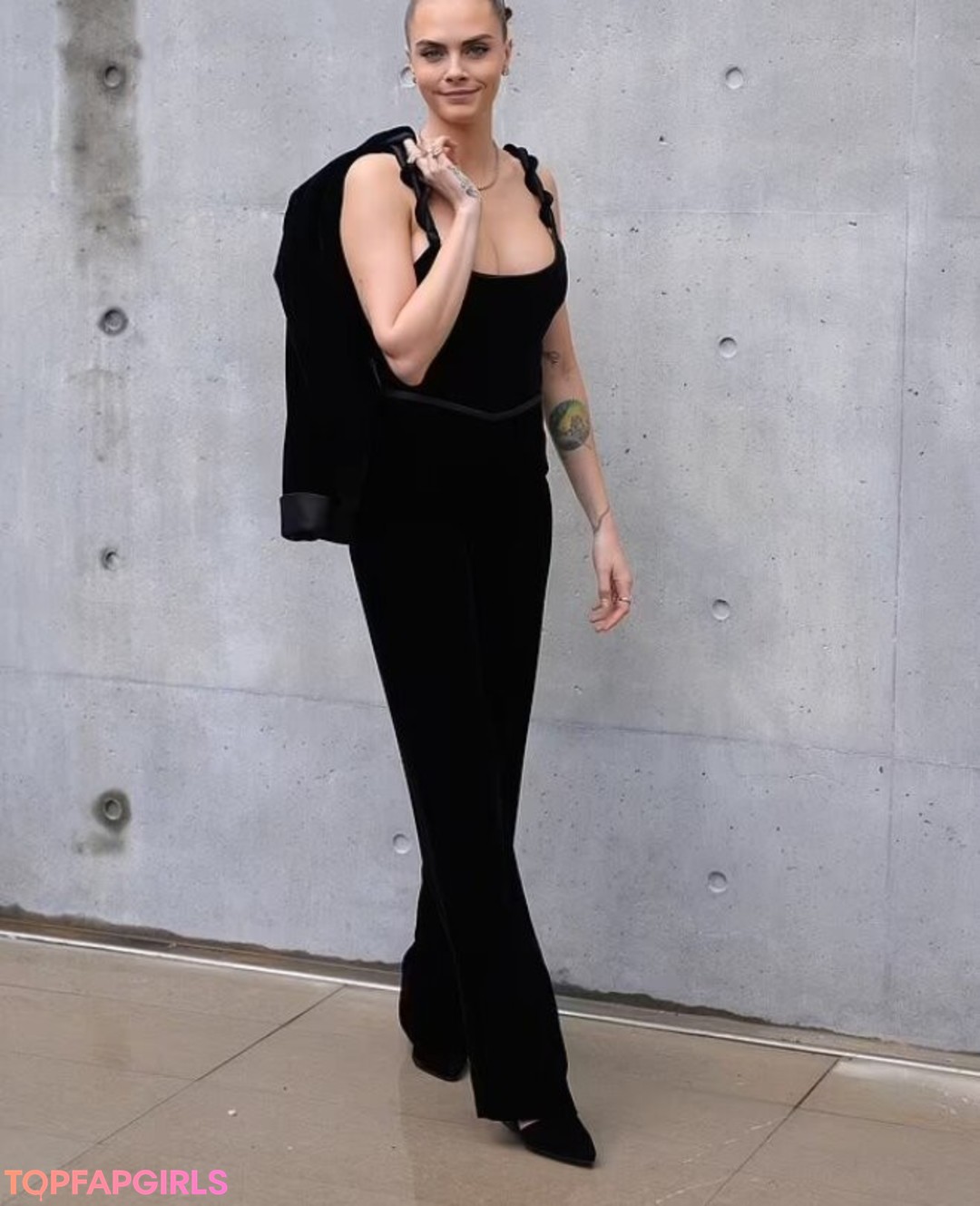 Foto di nudo di fuga di OnlyFans di Cara Delevingne #1222