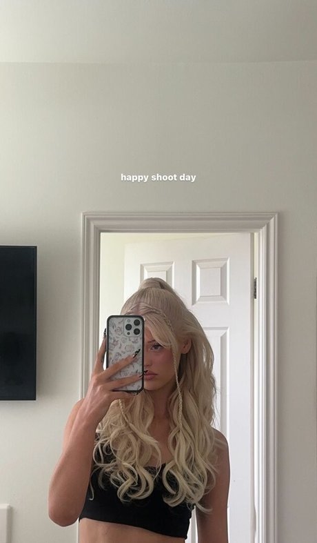 Foto di nudo di fuga di OnlyFans di Loren Gray