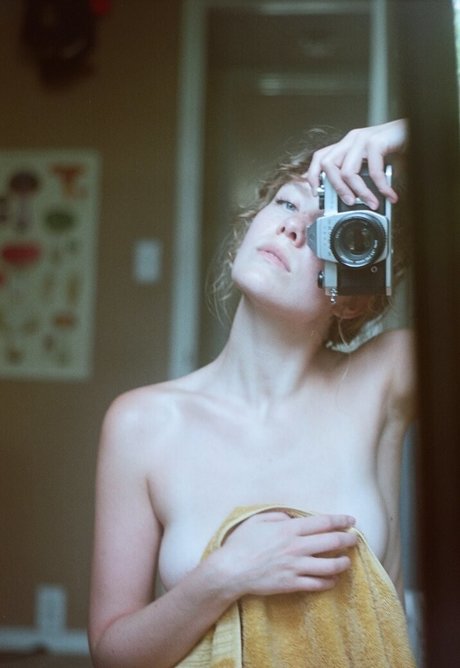 Foto di nudo di fuga di OnlyFans di Berta Andrea Sndal