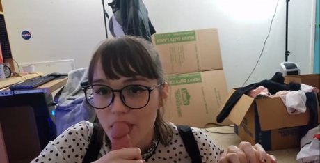 Claire Tennebrarum