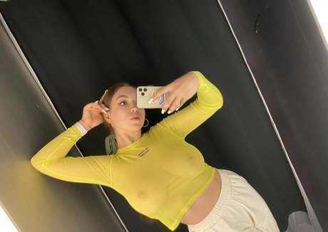 Charminggirl
