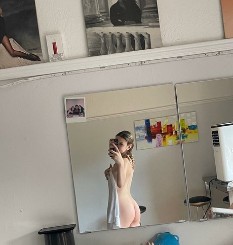 Tsgirlgia