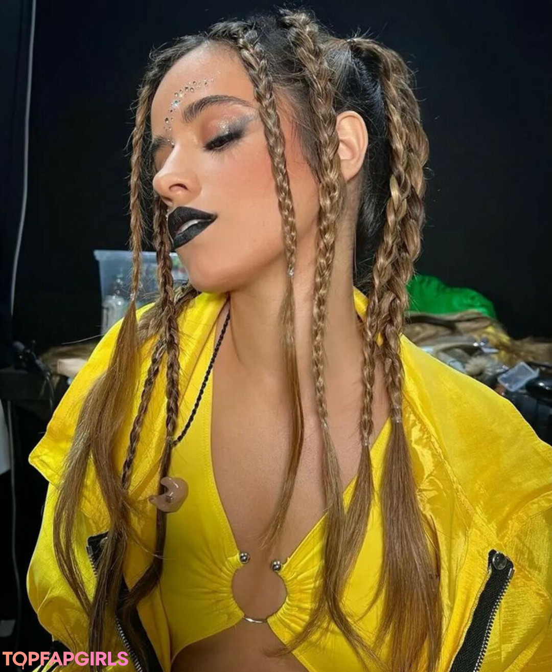 Foto di nudo di fuga di OnlyFans di Camila Cabello #1035