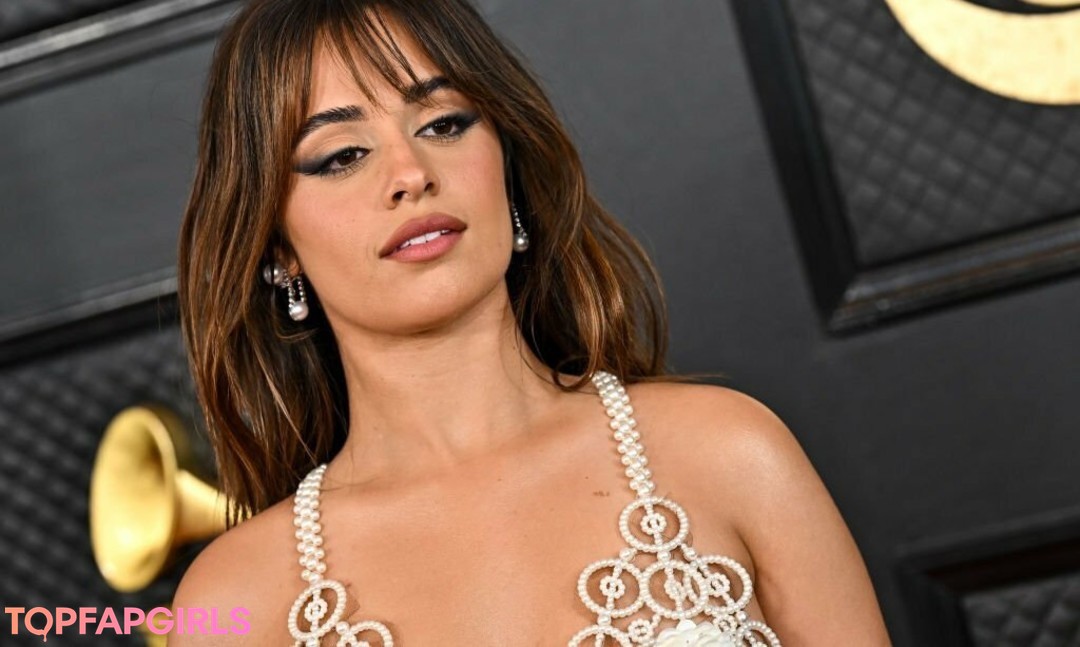 Foto di nudo di fuga di OnlyFans di Camila Cabello #1147