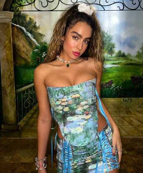 Sommer Ray