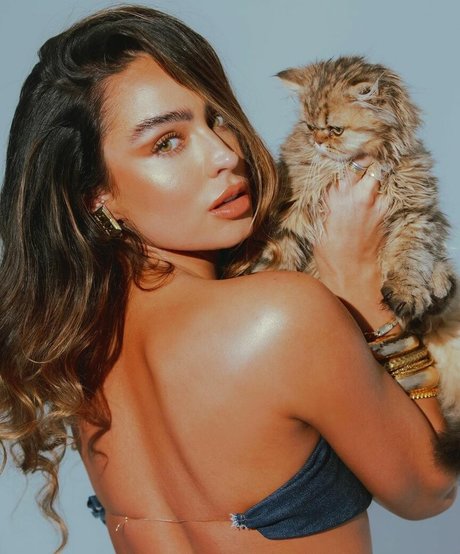 Sommer Ray