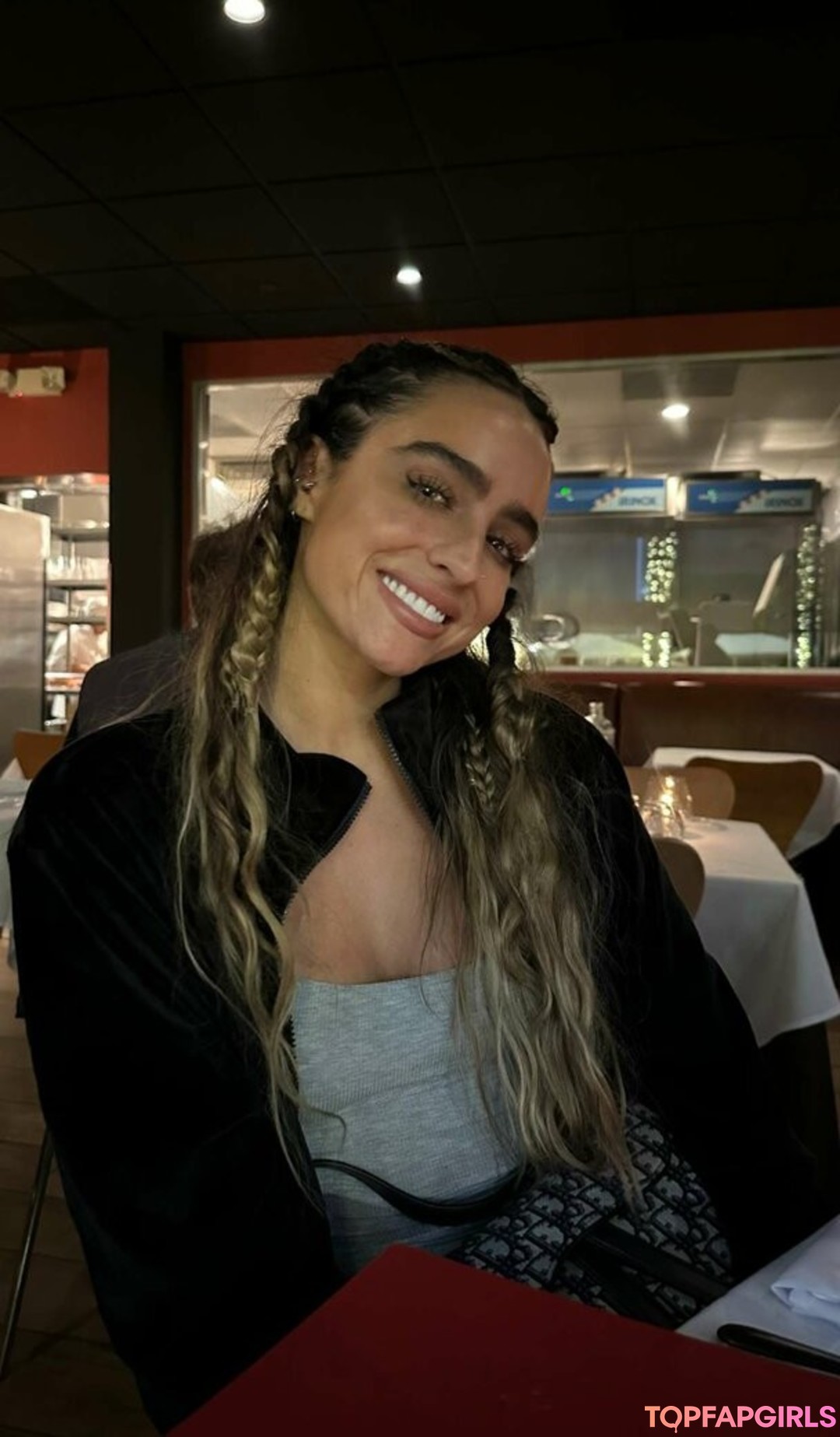 Foto di nudo di fuga di OnlyFans di Sommer Ray #1765