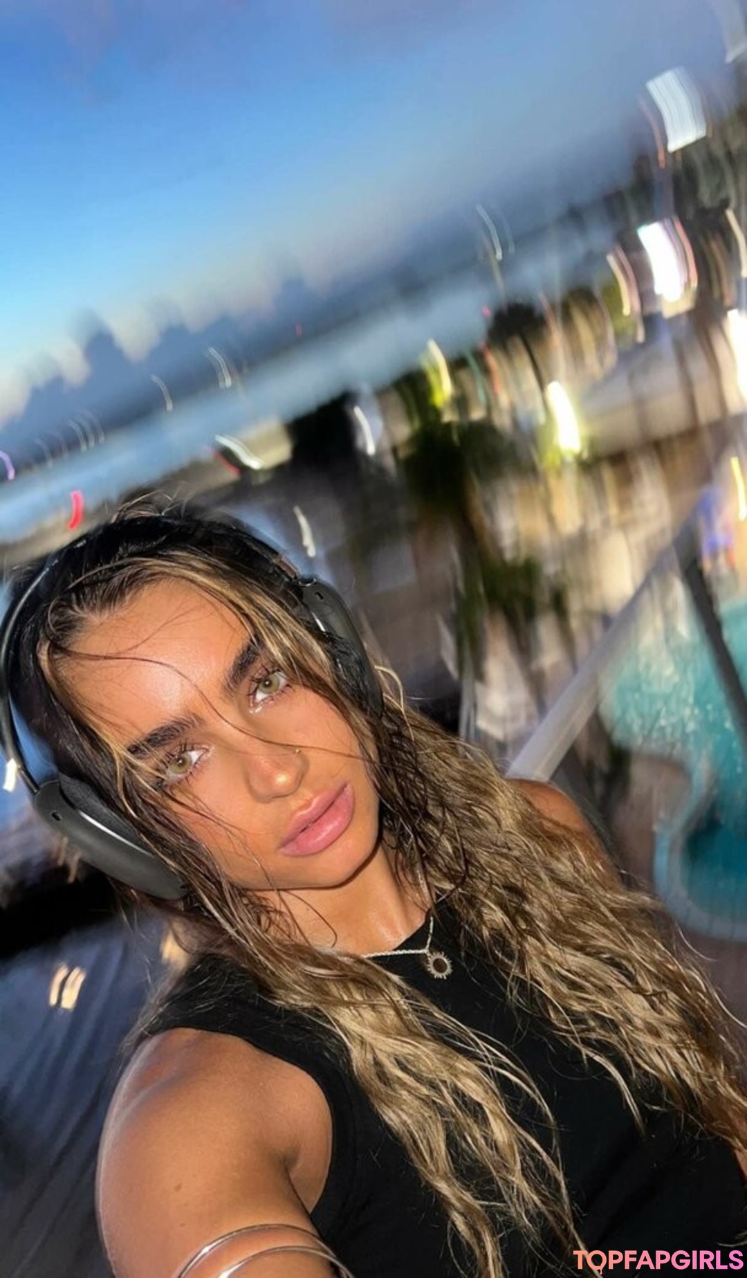 Foto di nudo di fuga di OnlyFans di Sommer Ray #1973