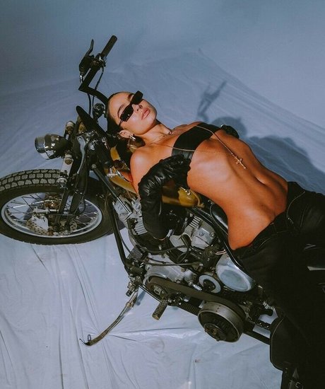 Sommer Ray