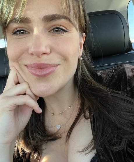 Foto di nudo di fuga di OnlyFans di Nicolle Gironda