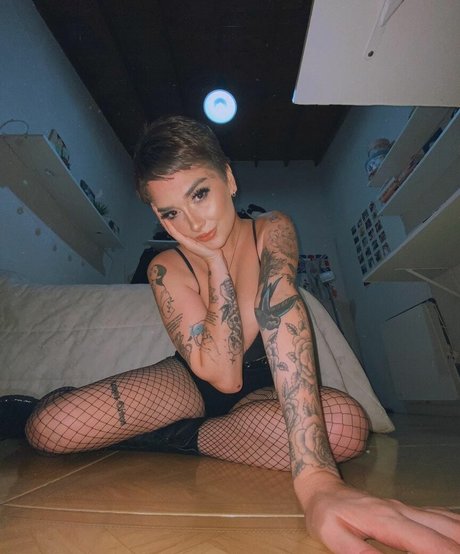 Foto di nudo di fuga di OnlyFans di Delfi Peralta