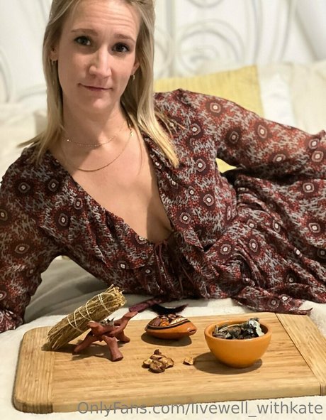 Foto di nudo di fuga di OnlyFans di Livewellwithkate