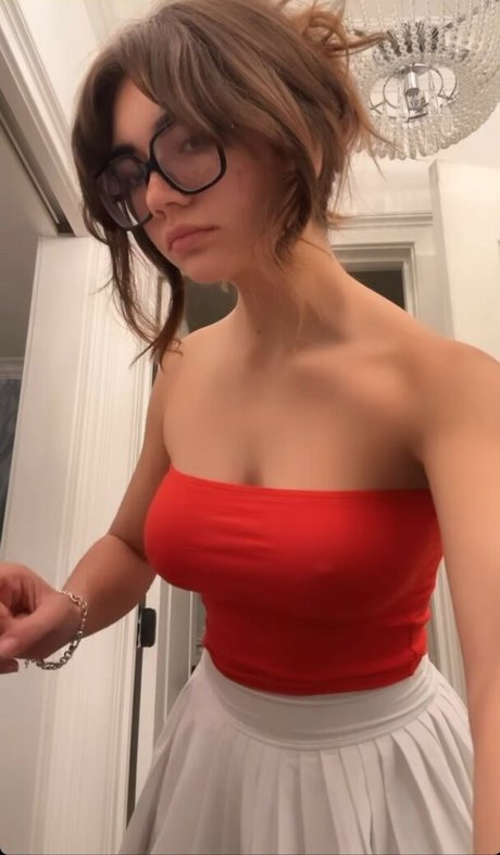 Foto di nudo di fuga di OnlyFans di Lujan