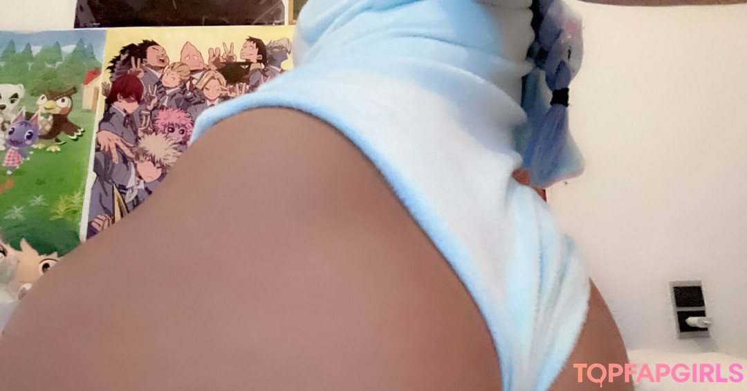 Foto di nudo di fuga di OnlyFans di Elizabethbluee #1423