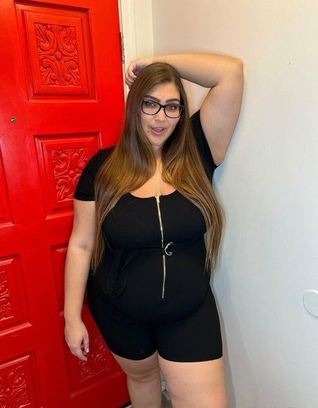 Foto di nudo di fuga di OnlyFans di Meandmommy