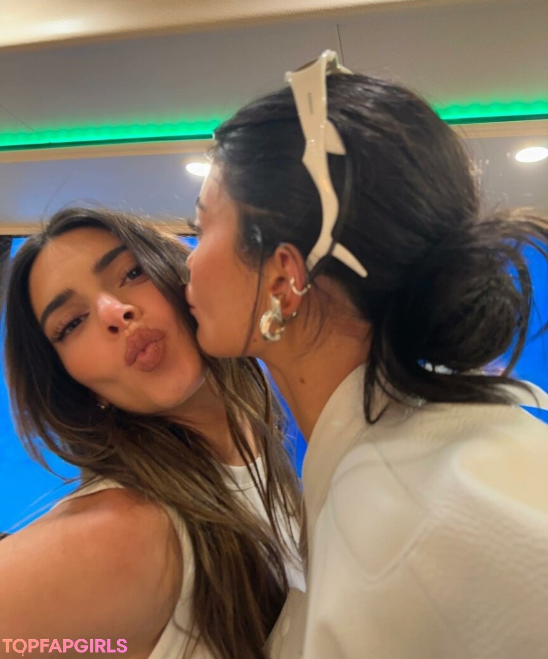 Foto di nudo di fuga di OnlyFans di Kylie Jenner #1045