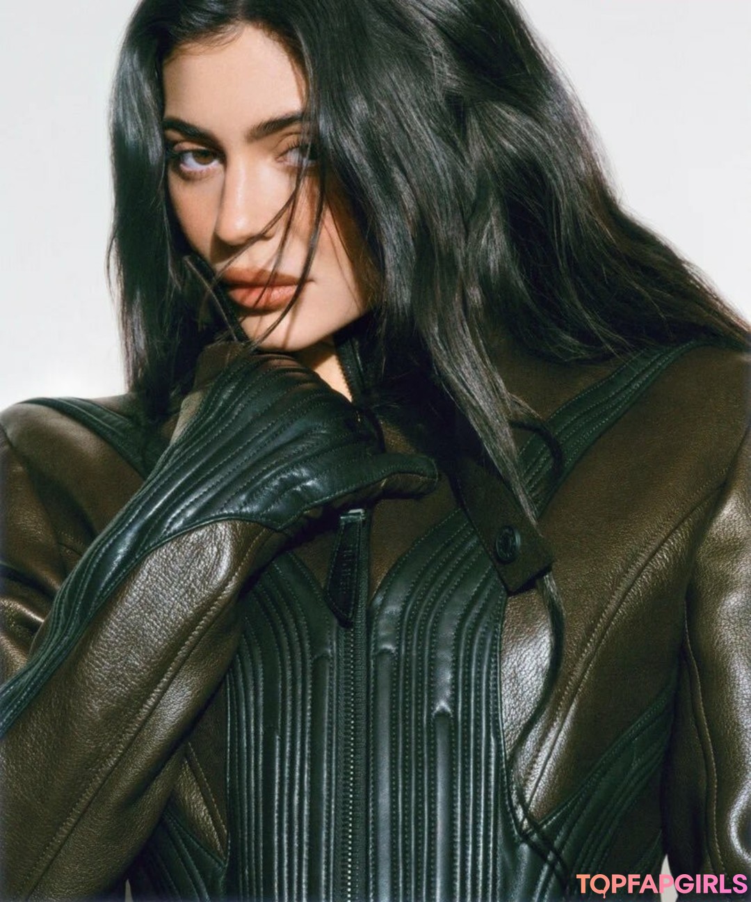 Foto di nudo di fuga di OnlyFans di Kylie Jenner #1057