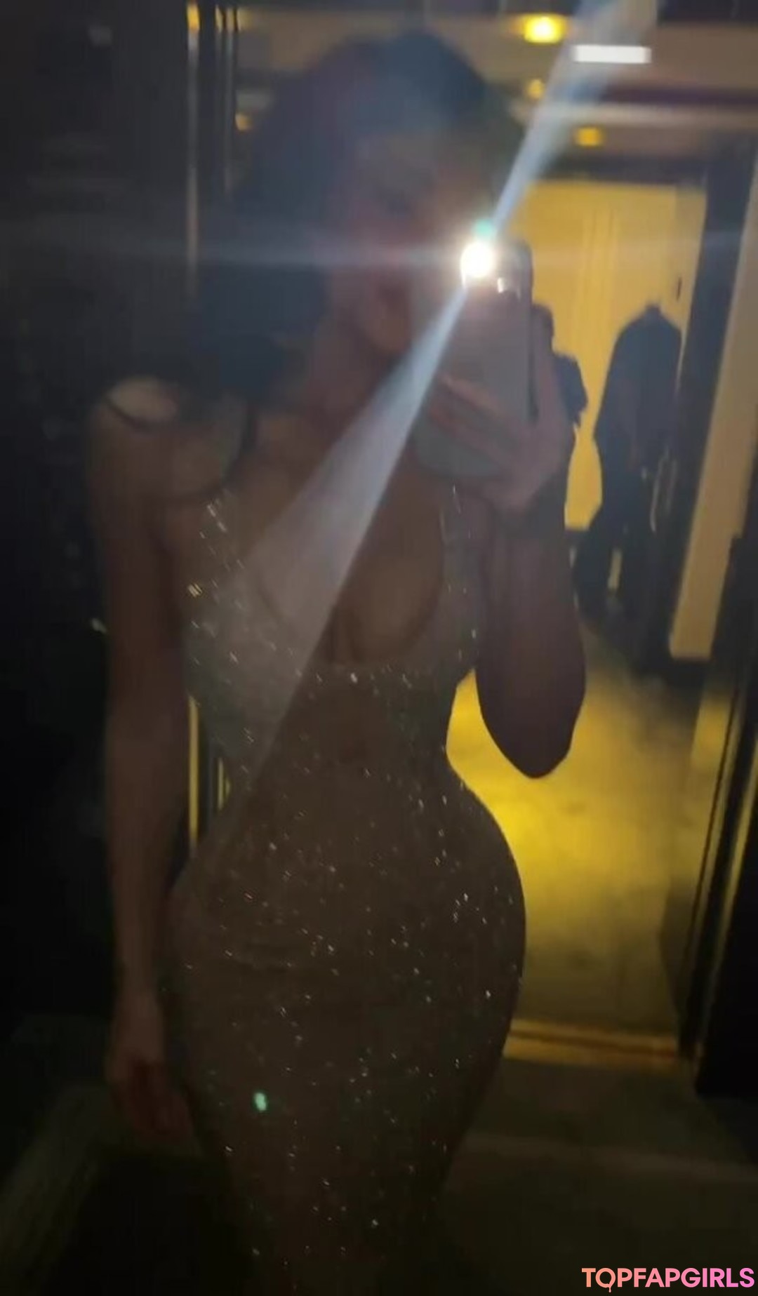 Foto di nudo di fuga di OnlyFans di Kylie Jenner #1417