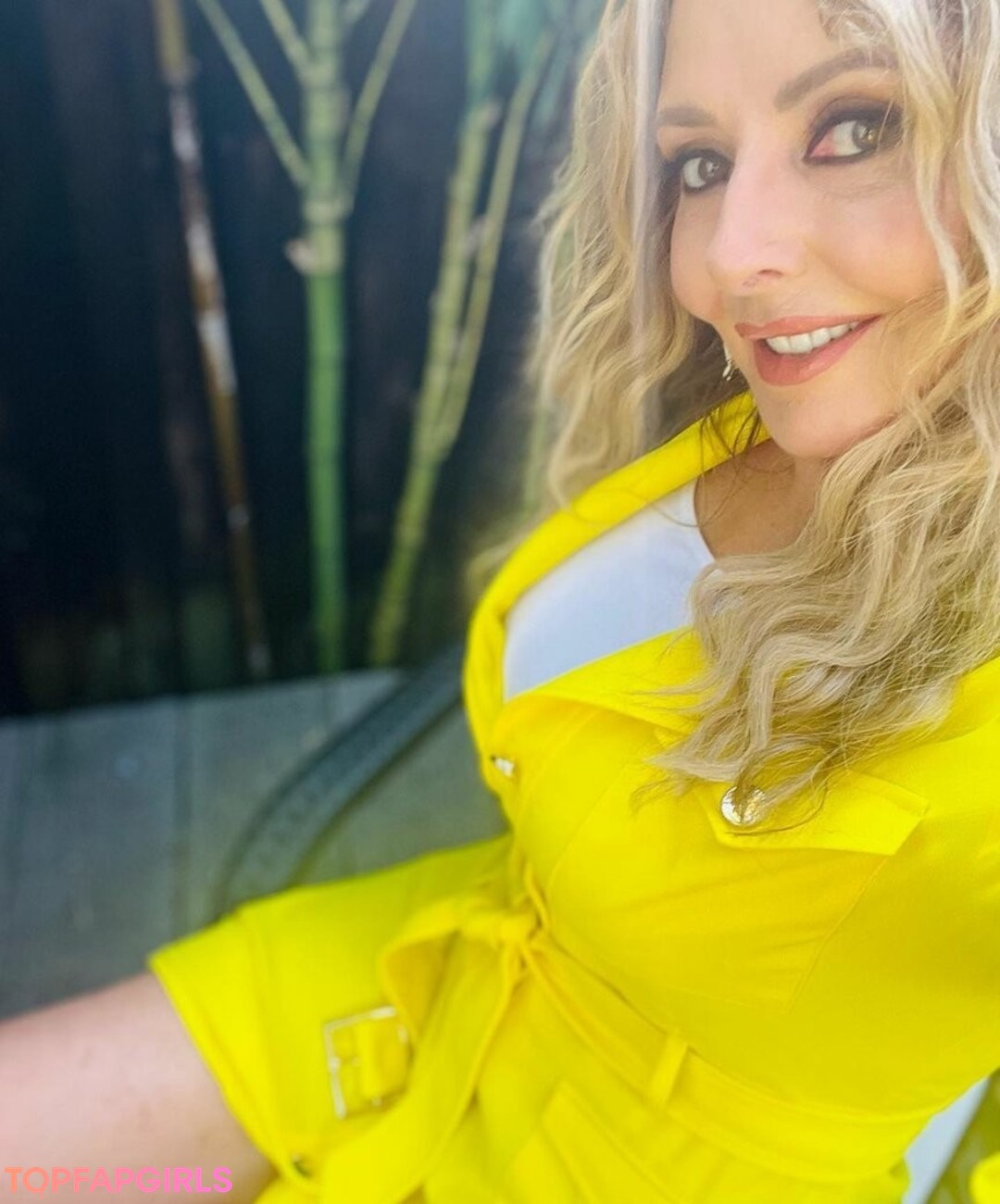 Foto di nudo di fuga di OnlyFans di Carol Vorderman #1173