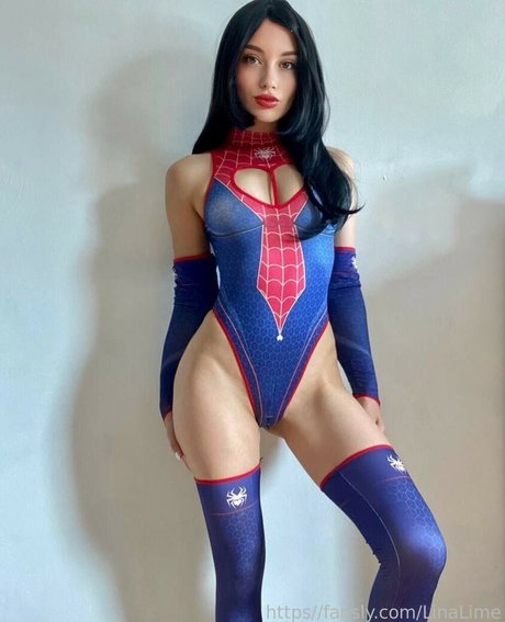 Foto di nudo di fuga di OnlyFans di Linalime