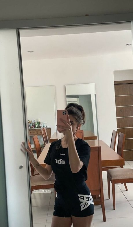 Foto di nudo di fuga di OnlyFans di Yayahuz