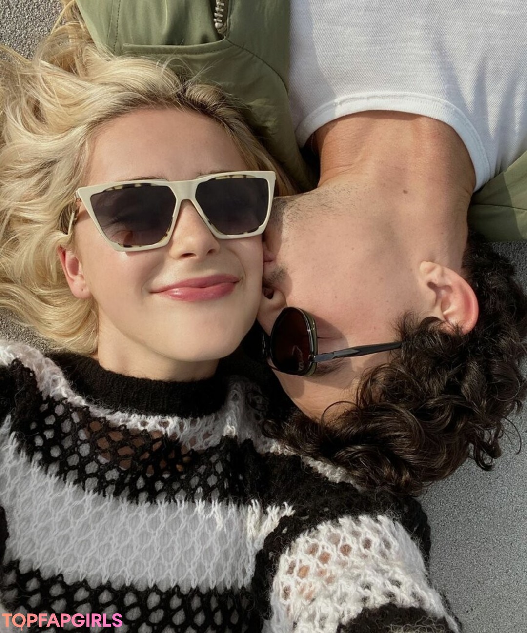 Foto di nudo di fuga di OnlyFans di Kiernan Shipka #1038