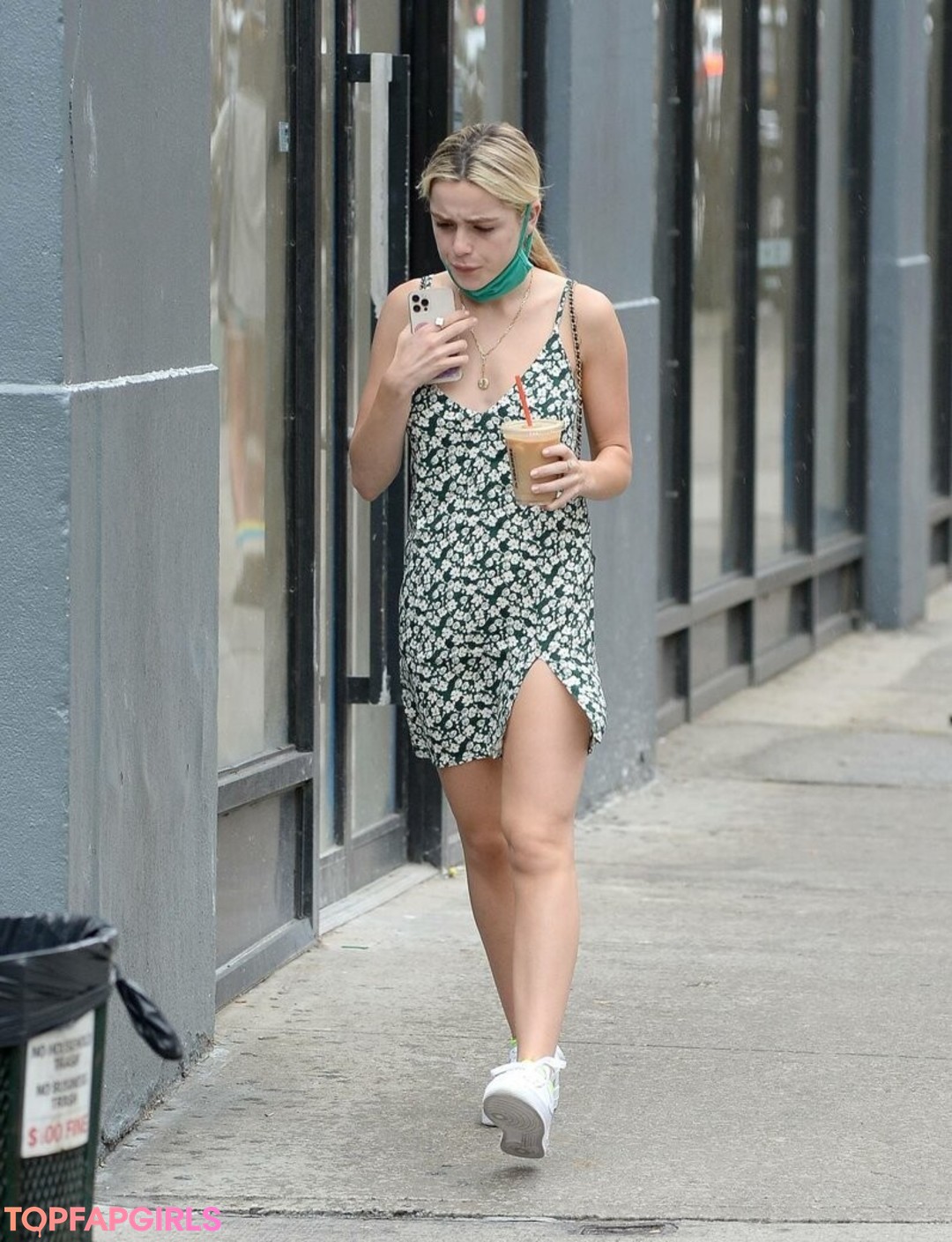 Foto di nudo di fuga di OnlyFans di Kiernan Shipka #1069