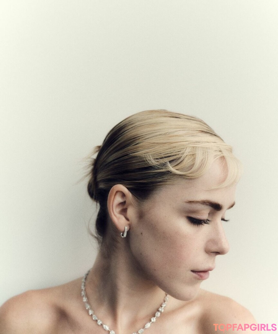 Foto di nudo di fuga di OnlyFans di Kiernan Shipka #1201