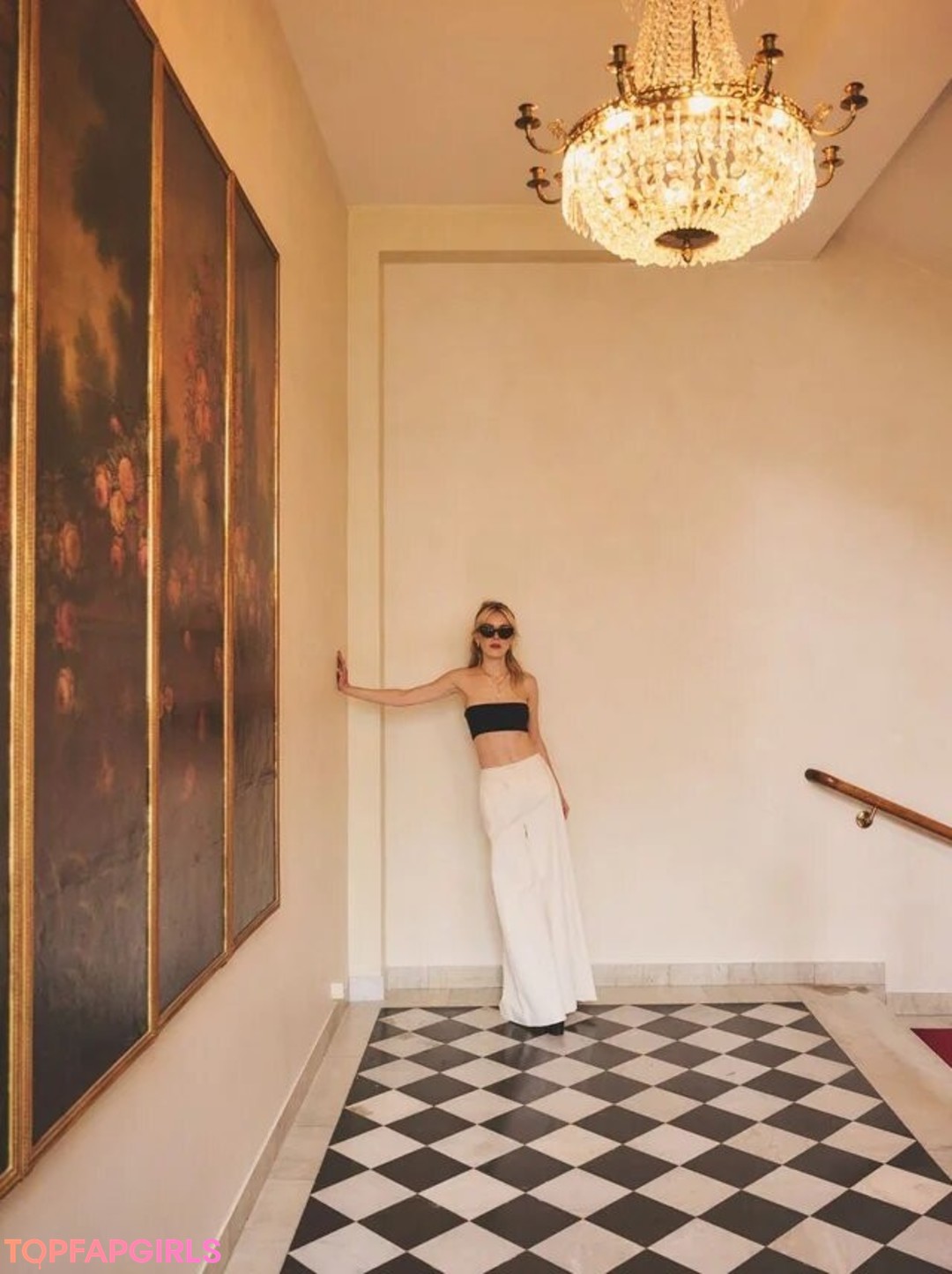 Foto di nudo di fuga di OnlyFans di Kiernan Shipka #1294