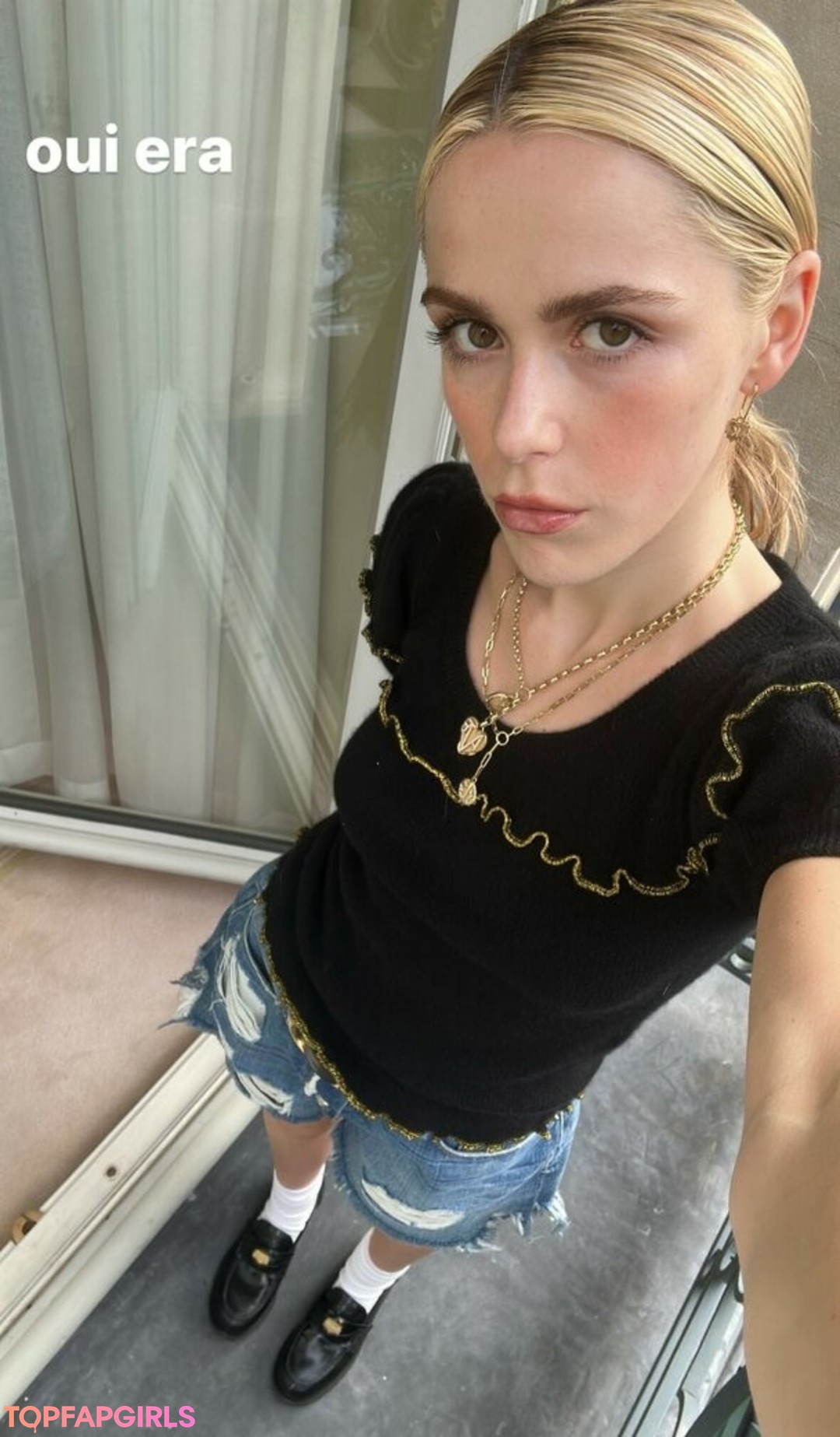 Foto di nudo di fuga di OnlyFans di Kiernan Shipka #1408