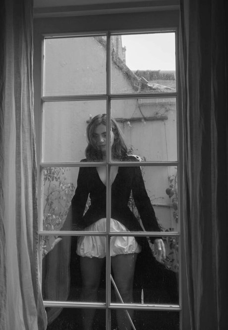Foto di nudo di fuga di OnlyFans di Jenna Coleman