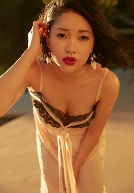 Foto di nudo di fuga di OnlyFans di Lana Condor
