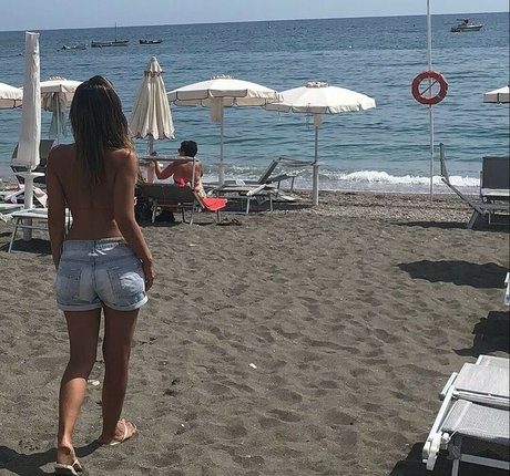 Foto di nudo di fuga di OnlyFans di Paloma Tocci