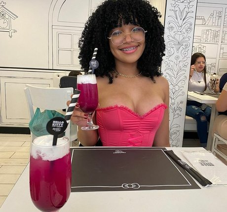 Foto di nudo di fuga di OnlyFans di Marycuriell