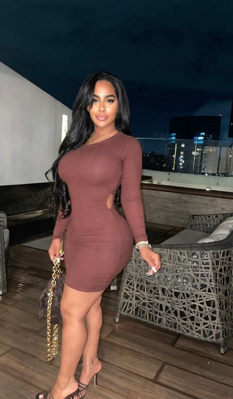 Foto di nudo di fuga di OnlyFans di Ayisha Diaz