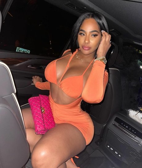 Foto di nudo di fuga di OnlyFans di Ayisha Diaz