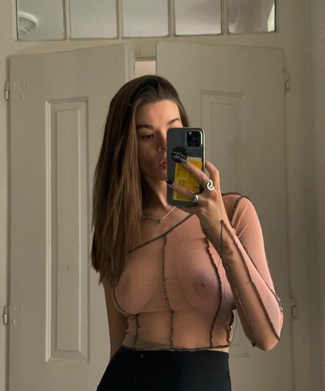 Foto di nudo di fuga di OnlyFans di Lina Tsapova