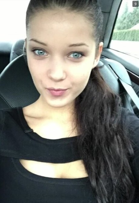 Foto di nudo di fuga di OnlyFans di Divine Ramona